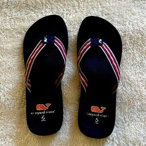Vineyard Vines flip flops